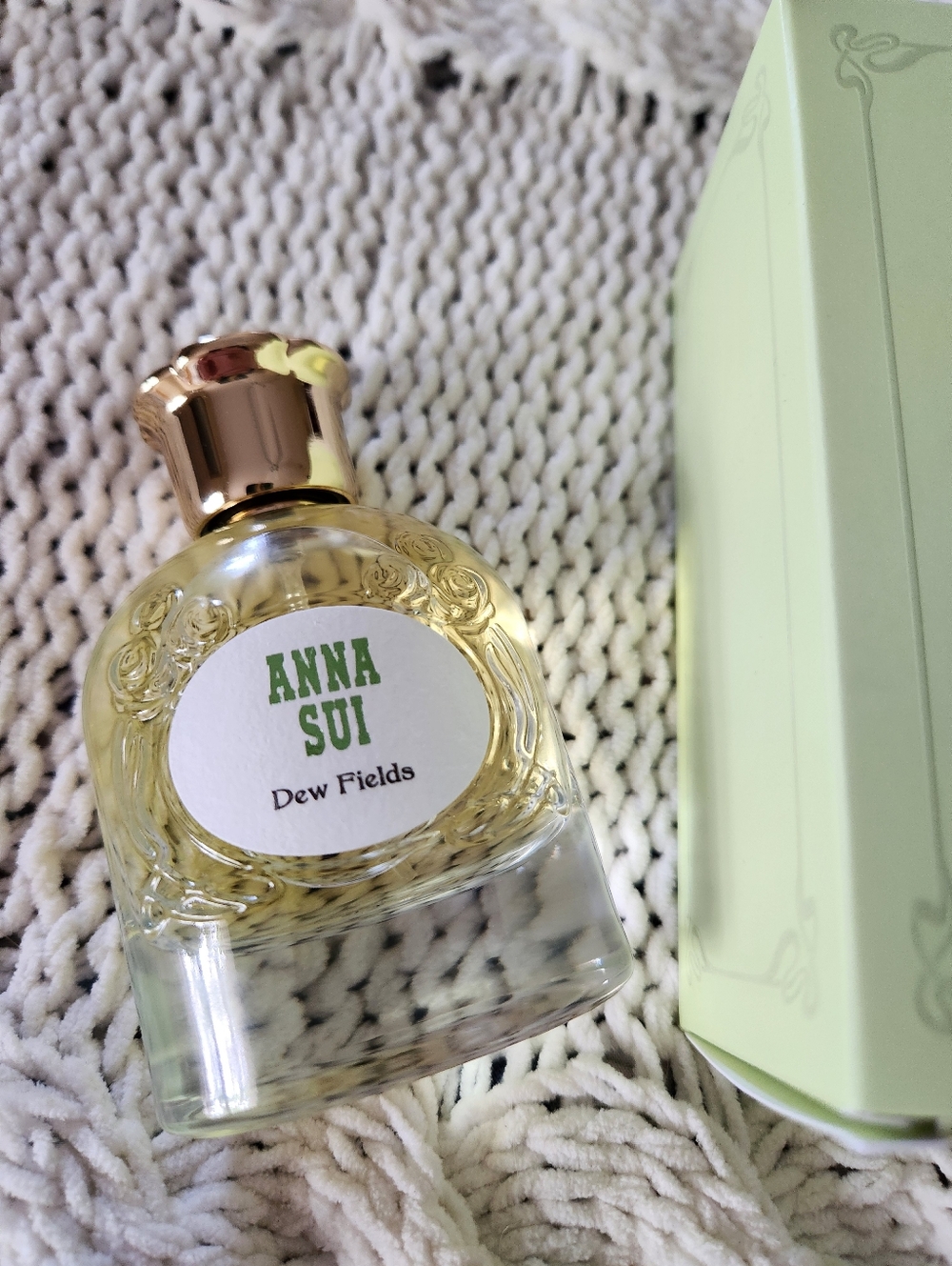 Anna Sui Dew Fields 1.7 Fl Oz  (50 ml) - Picture 4 of 7